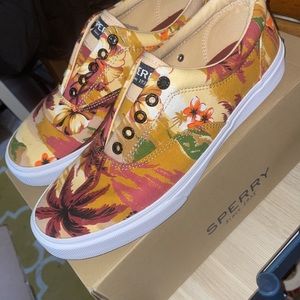 NIB Sperry Striper LL CVO Hawaii ORG